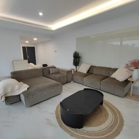 Pinares De San Anton - Sea, City, Mountain Views, Close To Beach, Bbq