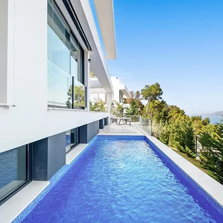 Villa Pinares De San Anton - Sea, City, Mountain Views, Close To Beach, Bbq